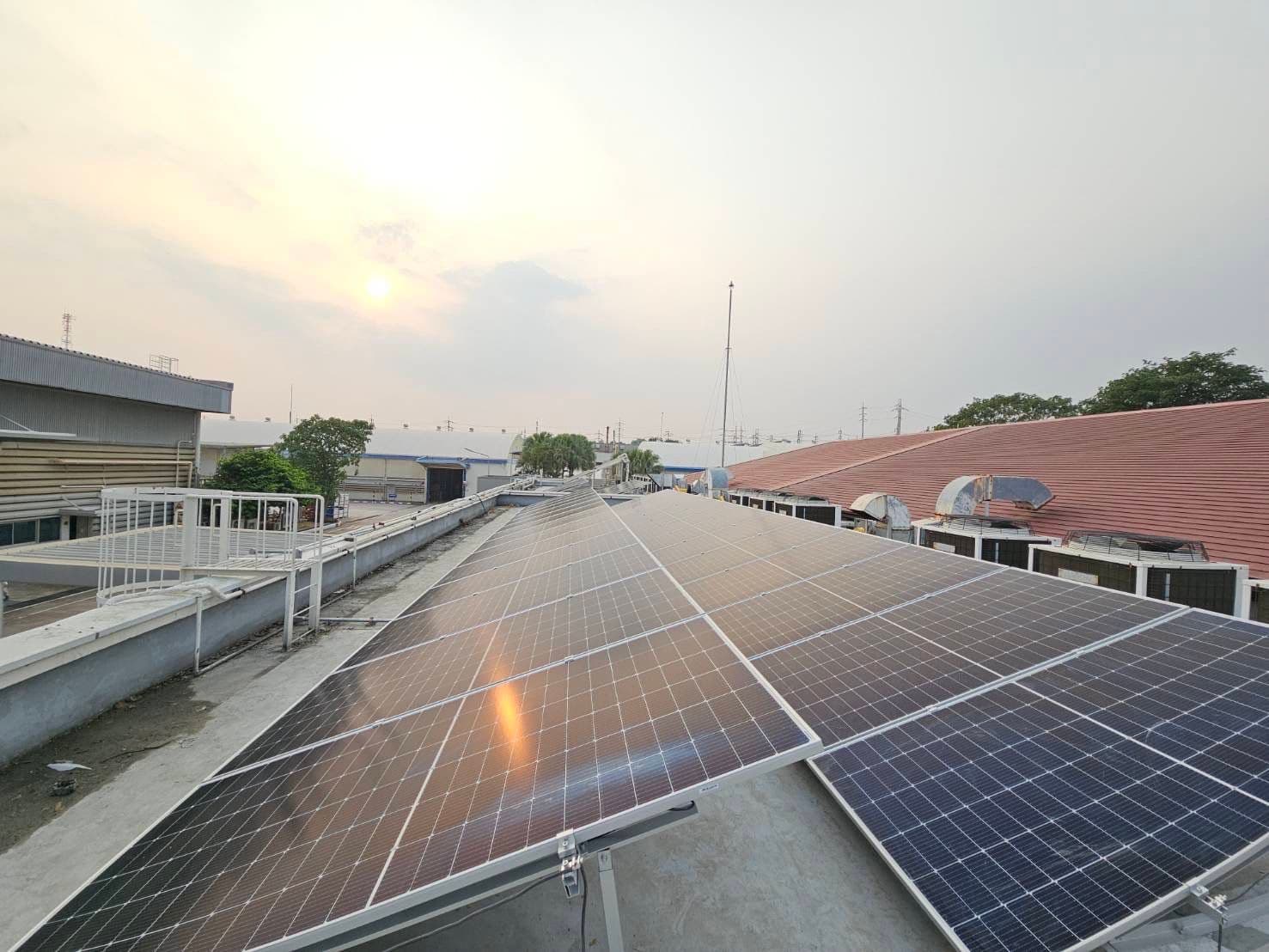 aboutCompanyImage_PV SOLAR ROOFTOP DAIKIN COMPRESSOR INDUSTRIES LTD. Phase 1